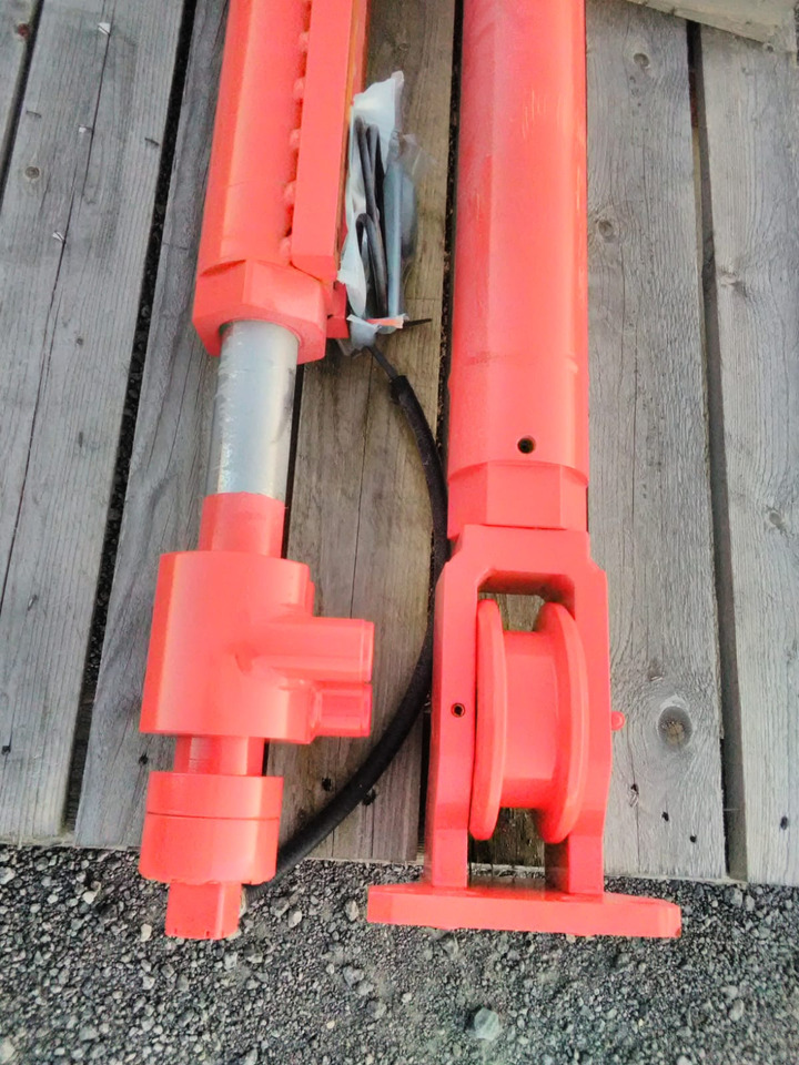 SANDVIK BG01194489 - Cilindro hidráulico para Maquinaria de construcción: foto 5 SANDVIK BG01194489 - Cilindro hidráulico para Maquinaria de construcción: foto 5