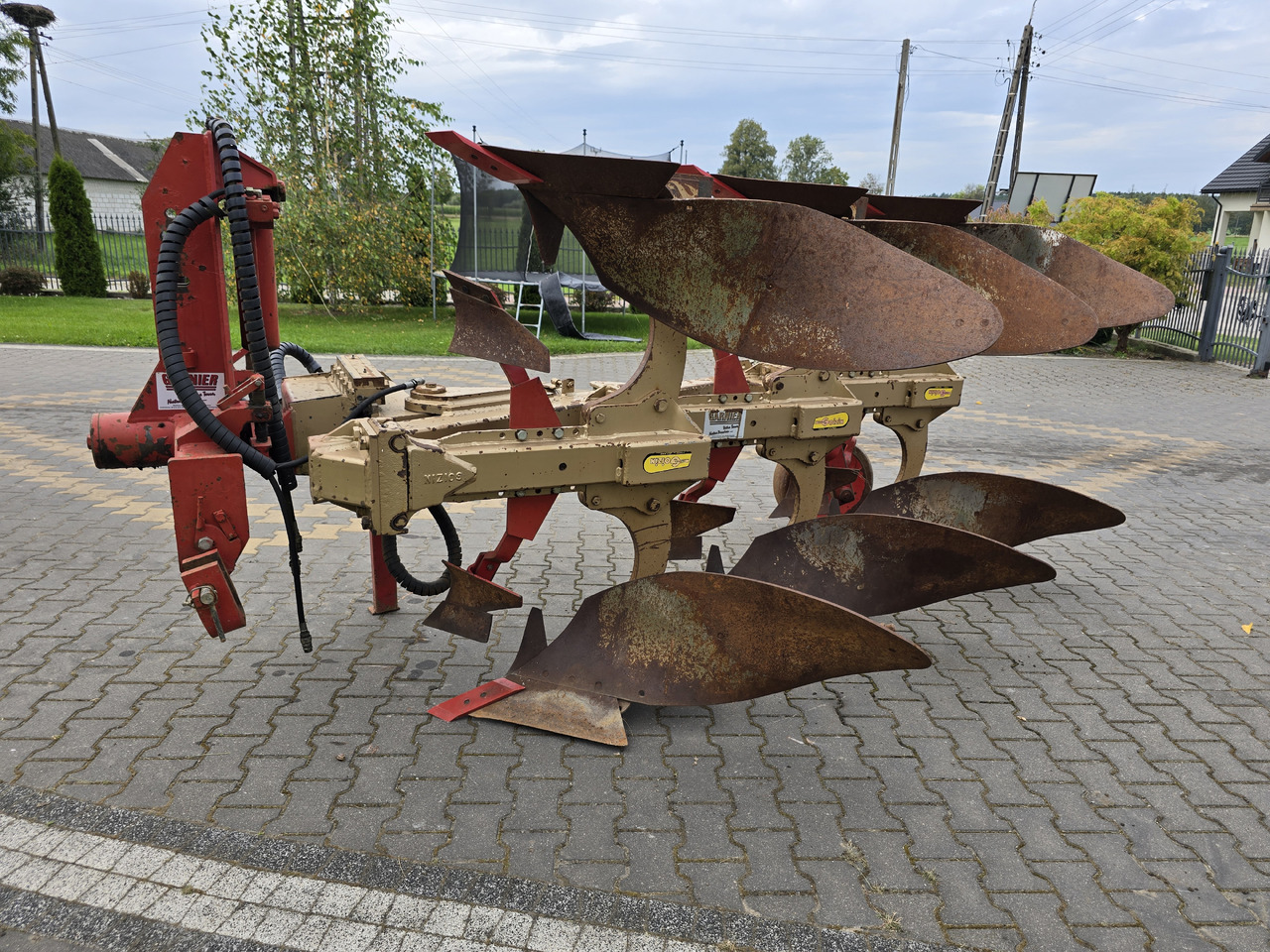 SOC CHARRUES GOIZIN 704 7090 - Arado: foto 1 SOC CHARRUES GOIZIN 704 7090 - Arado: foto 1