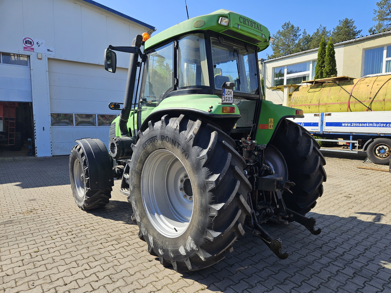 Ursus Crystal 180 - Tractor: foto 4 Ursus Crystal 180 - Tractor: foto 4