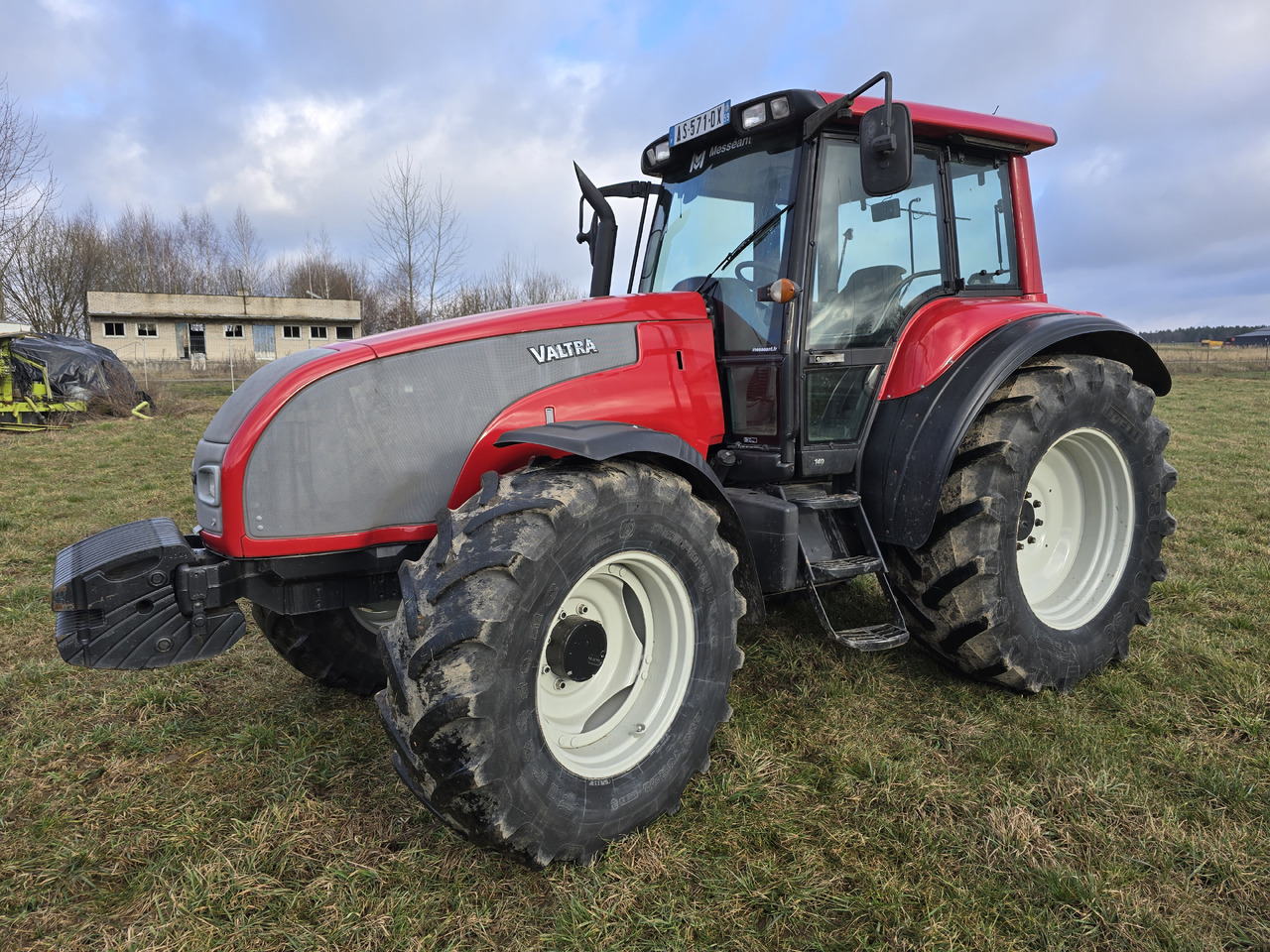 VALTRA T140 - Tractor: foto 4 VALTRA T140 - Tractor: foto 4