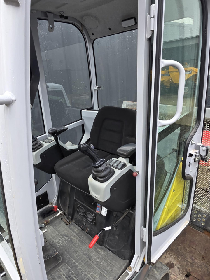 Wacker Neuson ET16 - Miniexcavadora: foto 3 Wacker Neuson ET16 - Miniexcavadora: foto 3