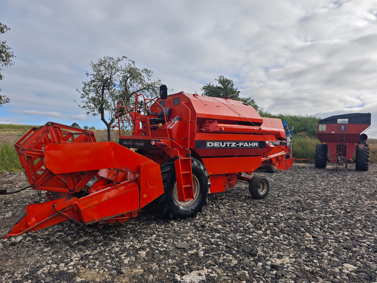 Deutz-fahr M 1080 - Cosechadora de granos: foto 2 Deutz-fahr M 1080 - Cosechadora de granos: foto 2