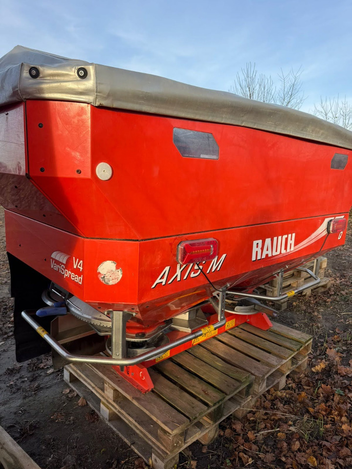 Kuhn Axis M 30.2 Q-V8 - Esparcidor de fertilizantes: foto 1 Kuhn Axis M 30.2 Q-V8 - Esparcidor de fertilizantes: foto 1