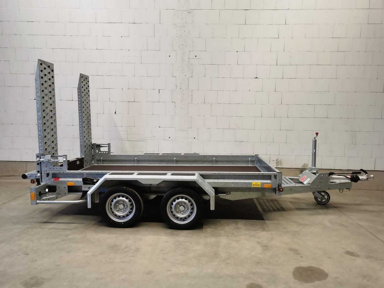 BOECKMANN BT-ST 3016/35 AS + Schaufelabl Maschinentranspor - Remolque porta maquinaria: foto 1 BOECKMANN BT-ST 3016/35 AS + Schaufelabl Maschinentranspor - Remolque porta maquinaria: foto 1