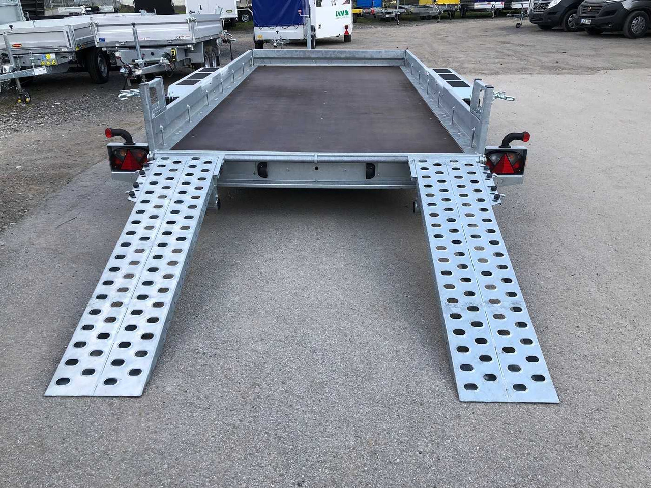 Remolque porta maquinaria nuevo BOECKMANN BT-ST 4019/35 AS Maschinentransporter: foto 14 Remolque porta maquinaria nuevo BOECKMANN BT-ST 4019/35 AS Maschinentransporter: foto 14