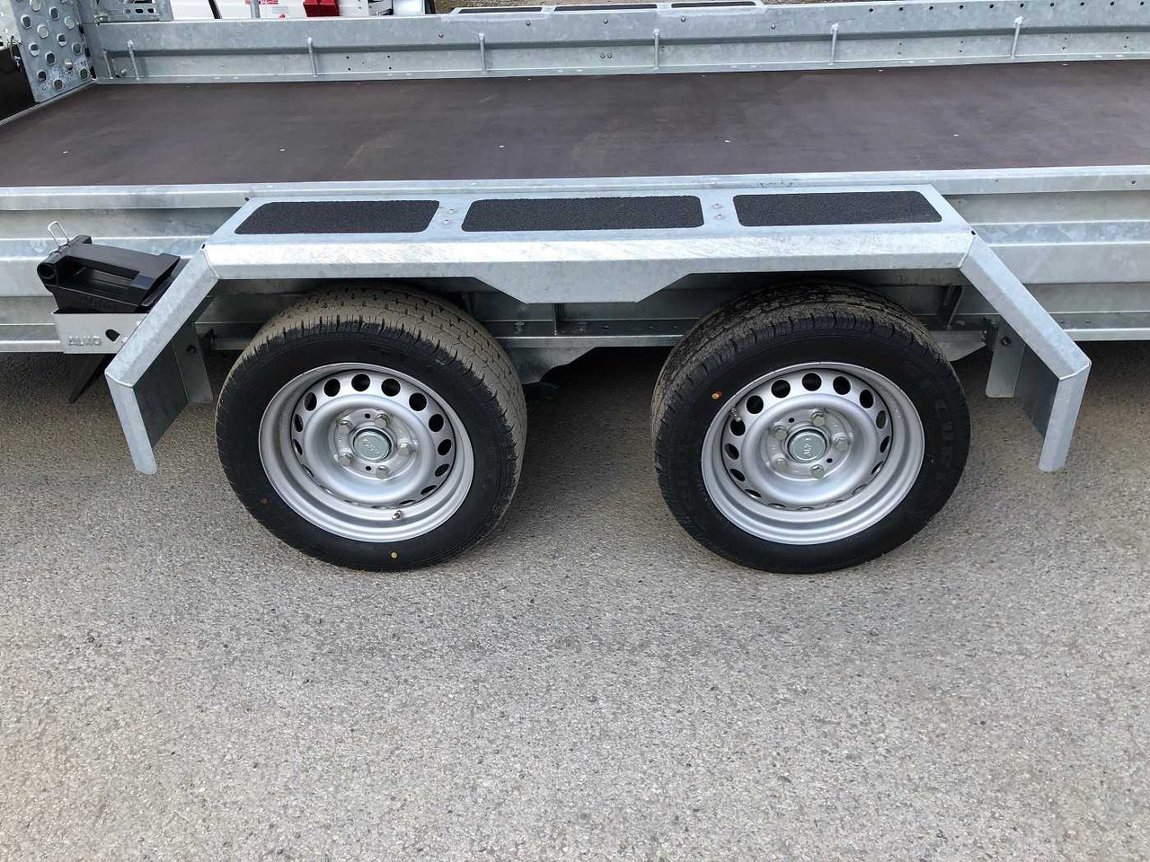 Remolque porta maquinaria nuevo BOECKMANN BT-ST 4019/35 AS Maschinentransporter: foto 12 Remolque porta maquinaria nuevo BOECKMANN BT-ST 4019/35 AS Maschinentransporter: foto 12