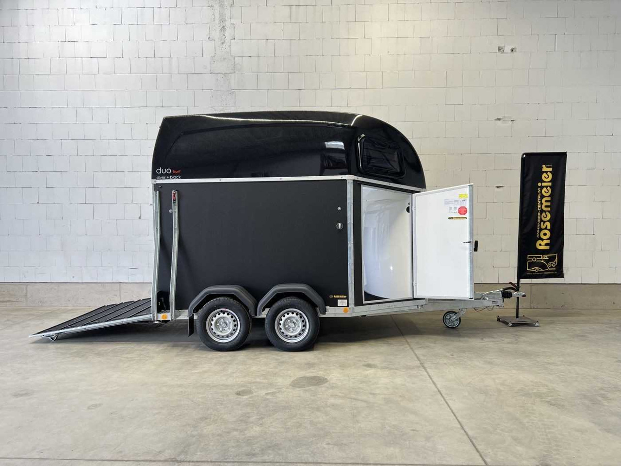 BOECKMANN Duo Esprit silv+bl SK TrS 100 Pferdeanhänger - Remolque para caballos: foto 1 BOECKMANN Duo Esprit silv+bl SK TrS 100 Pferdeanhänger - Remolque para caballos: foto 1