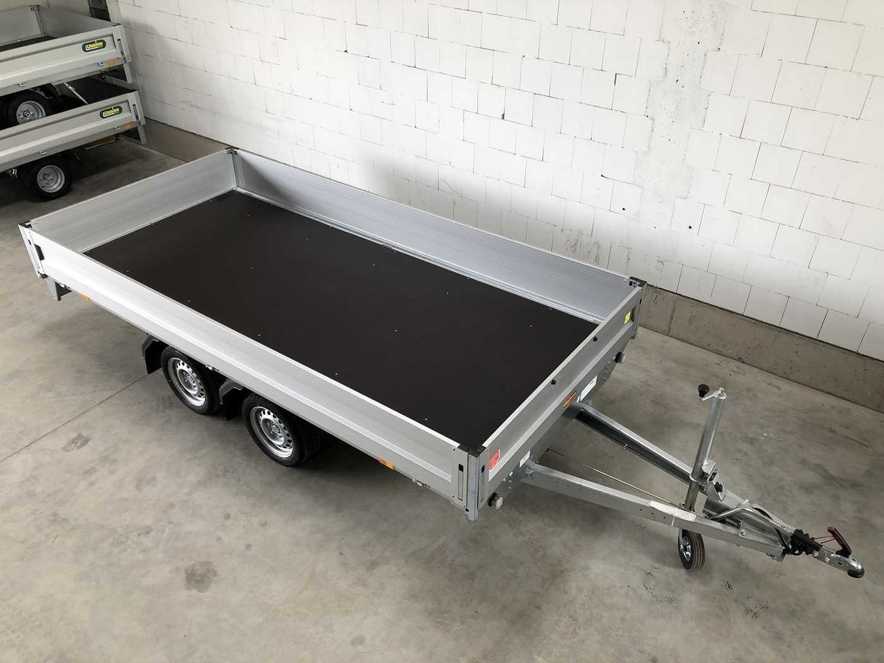 BOECKMANN HL-AL 3718/27 F Hochlader - Remolque de coche: foto 2 BOECKMANN HL-AL 3718/27 F Hochlader - Remolque de coche: foto 2