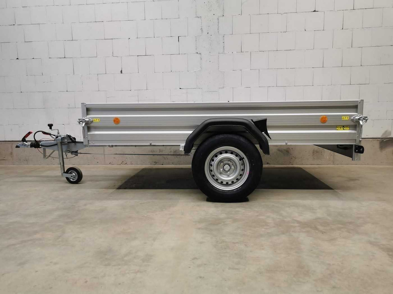 BOECKMANN TL-AL 2513/135 Stkl Kastenanhänger gebremst - Remolque de coche: foto 3 BOECKMANN TL-AL 2513/135 Stkl Kastenanhänger gebremst - Remolque de coche: foto 3