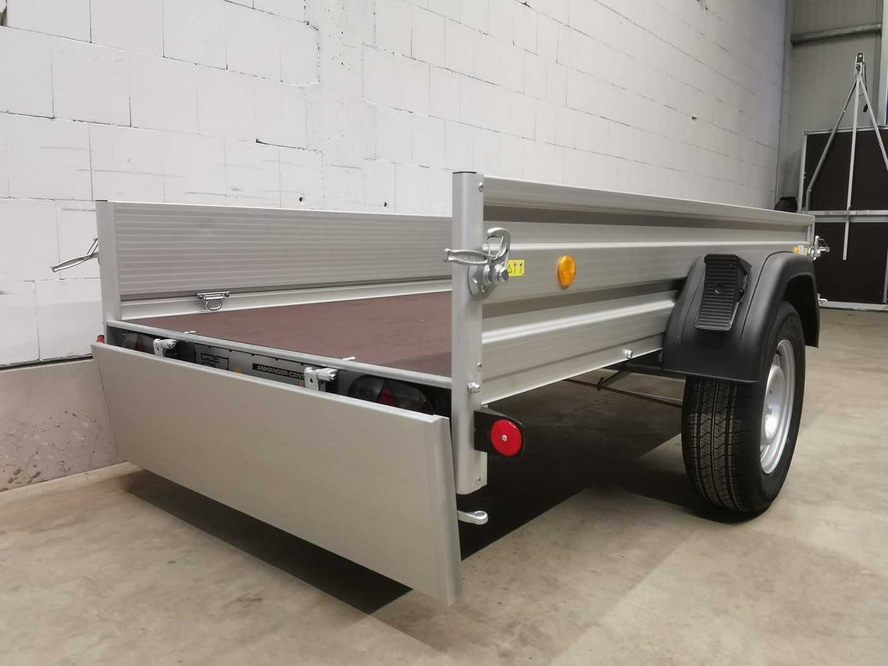 BOECKMANN TL-AL 2513/135 Stkl Kastenanhänger gebremst - Remolque de coche: foto 5 BOECKMANN TL-AL 2513/135 Stkl Kastenanhänger gebremst - Remolque de coche: foto 5