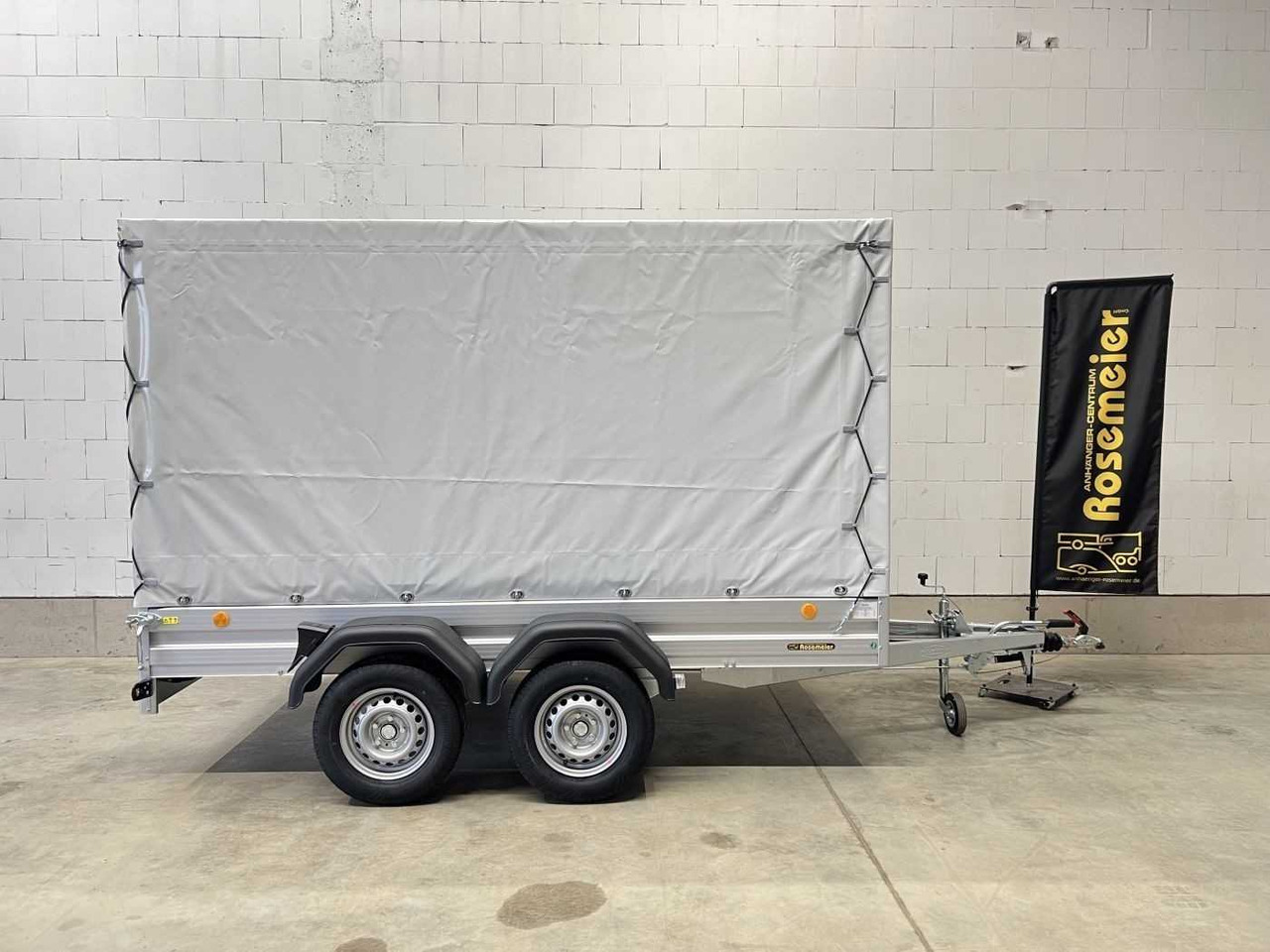 BOECKMANN TL-AL 3015/15 Plane Kastenanhänger gebremst - Remolque de coche: foto 1 BOECKMANN TL-AL 3015/15 Plane Kastenanhänger gebremst - Remolque de coche: foto 1