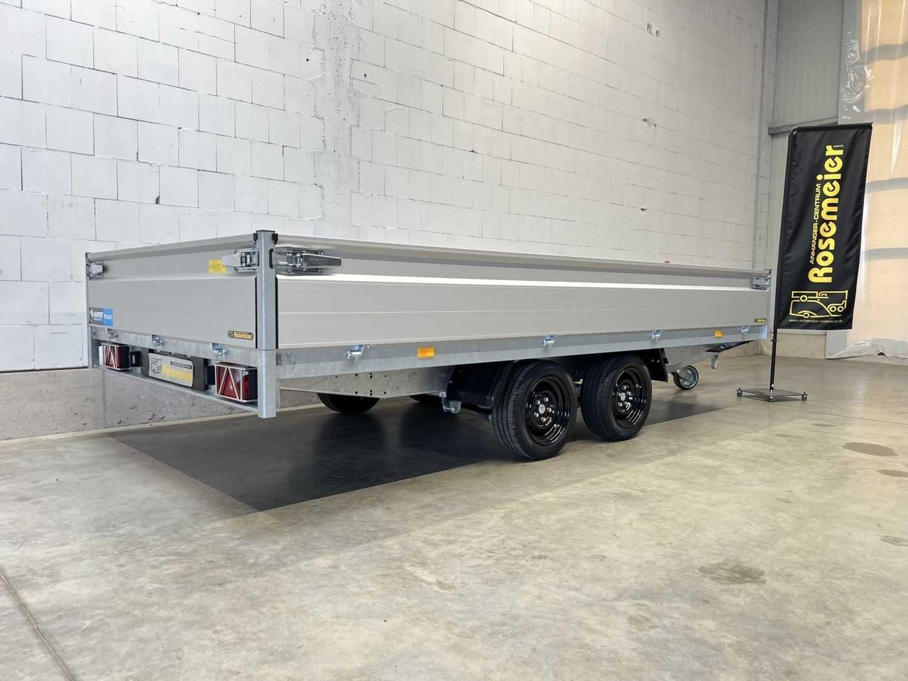 HAPERT Azure H-2 Parabelfedern Hochlader - Remolque de coche: foto 5 HAPERT Azure H-2 Parabelfedern Hochlader - Remolque de coche: foto 5