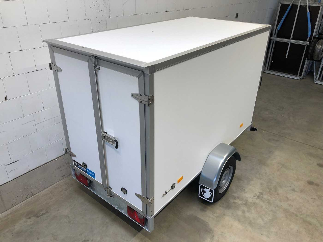 HAPERT Sapphire L-1 Kofferanhänger - Remolque caja cerrada: foto 5 HAPERT Sapphire L-1 Kofferanhänger - Remolque caja cerrada: foto 5