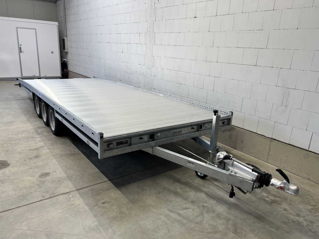Remolque portavehículos nuevo HULCO Carax-3 3500 Autotransporter: foto 19 Remolque portavehículos nuevo HULCO Carax-3 3500 Autotransporter: foto 19