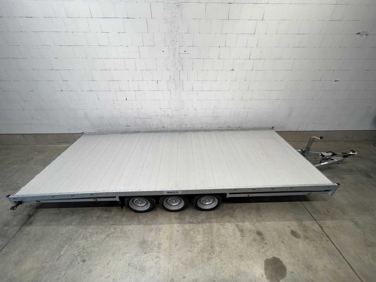 Remolque portavehículos nuevo HULCO Carax-3 3500 Autotransporter: foto 25 Remolque portavehículos nuevo HULCO Carax-3 3500 Autotransporter: foto 25