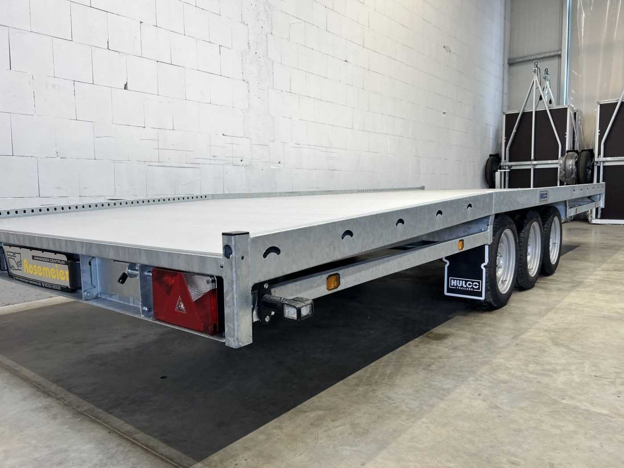 Remolque portavehículos nuevo HULCO Carax-3 3500 Autotransporter: foto 11 Remolque portavehículos nuevo HULCO Carax-3 3500 Autotransporter: foto 11