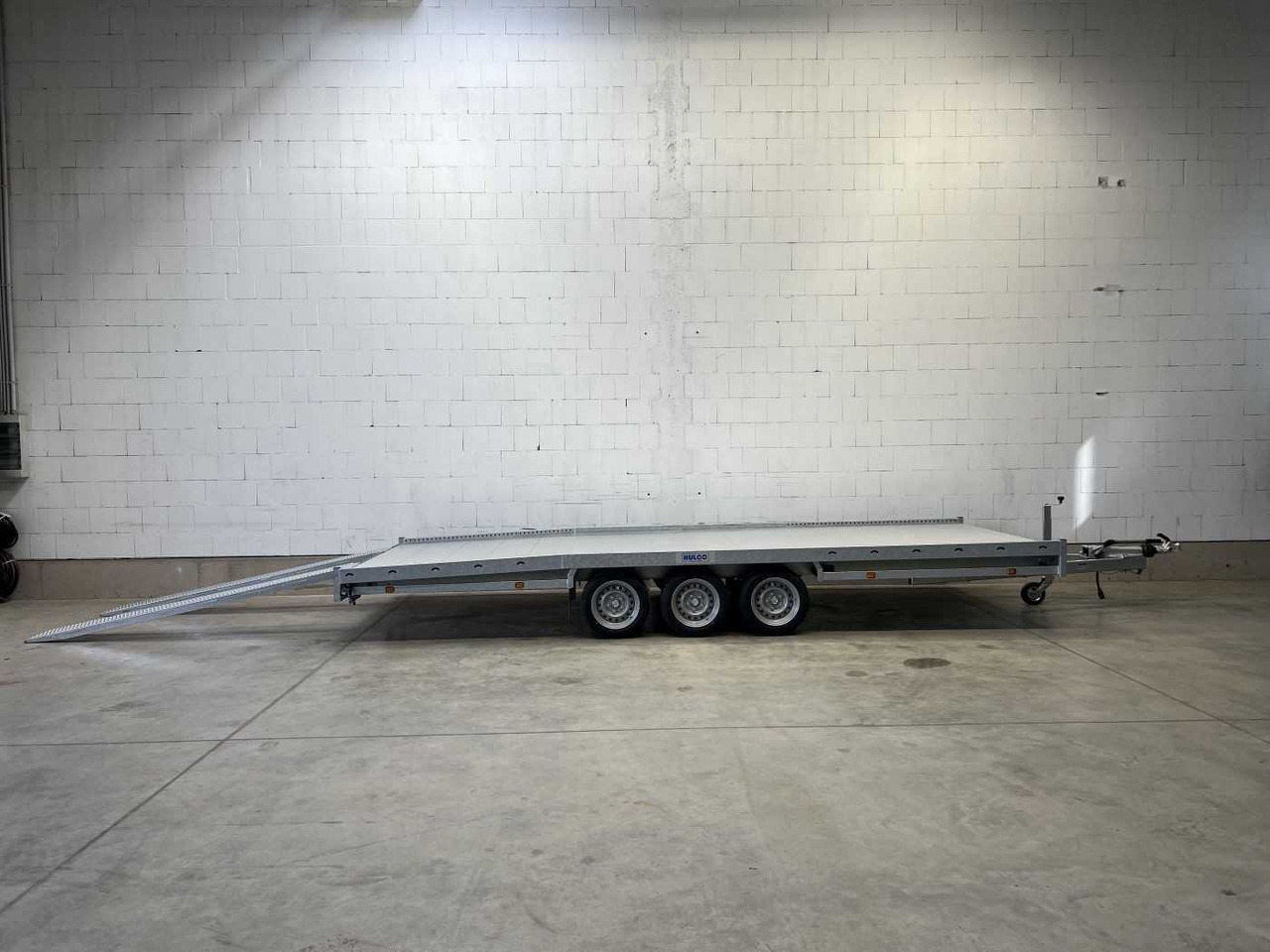 Remolque portavehículos nuevo HULCO Carax-3 3500 Autotransporter: foto 18 Remolque portavehículos nuevo HULCO Carax-3 3500 Autotransporter: foto 18