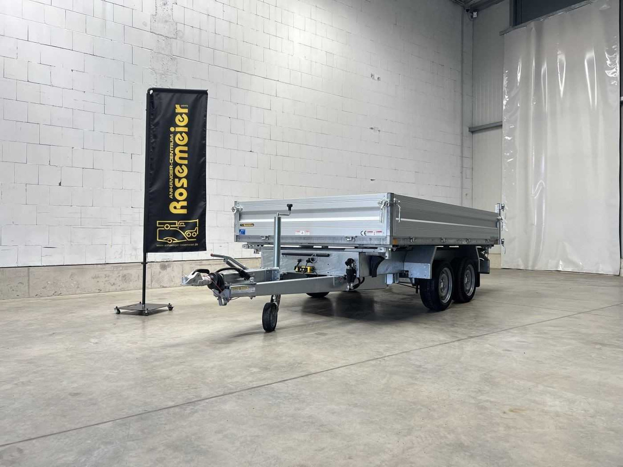 Remolque volquete nuevo HUMBAUR HTK 3500.31 Dreiseitenkipper: foto 28 Remolque volquete nuevo HUMBAUR HTK 3500.31 Dreiseitenkipper: foto 28