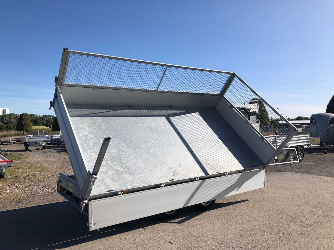 Remolque volquete nuevo HUMBAUR HTK 3500.37 Gitter Dreiseitenkipper: foto 28