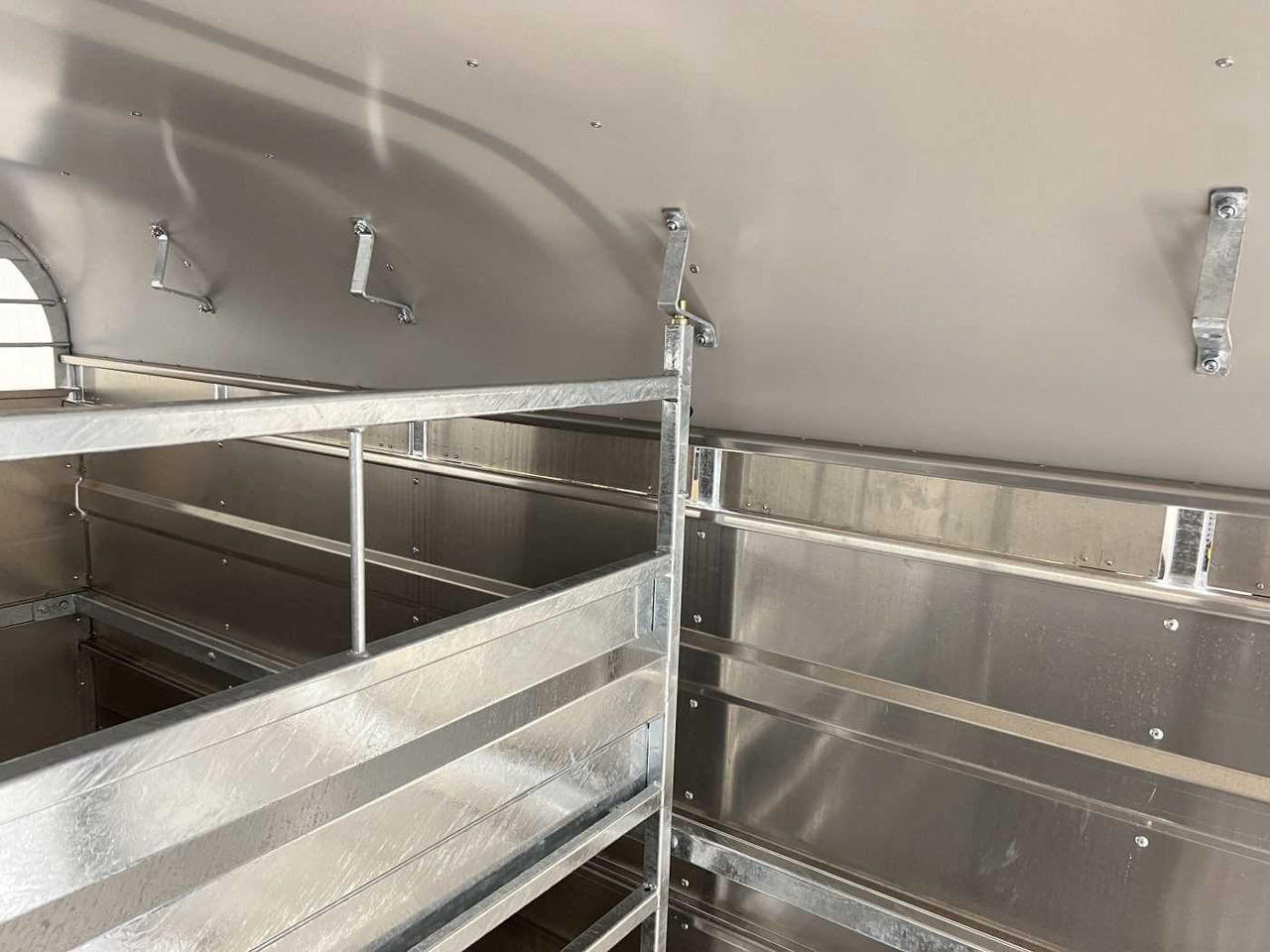 Leasing de NUGENT LC3618H Viehanhänger NUGENT LC3618H Viehanhänger: foto 19
