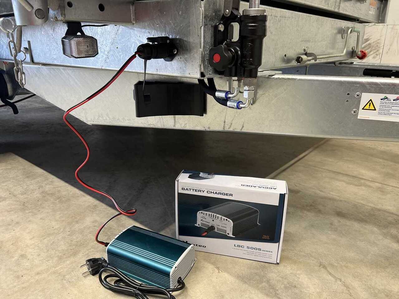 Leasing de SARIS K3 356 184 3500 2 E Bl ED Spez Dreiseitenkipper SARIS K3 356 184 3500 2 E Bl ED Spez Dreiseitenkipper: foto 22