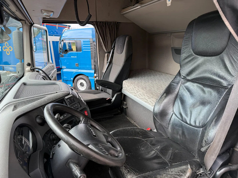 Cabeza tractora DAF XF 440 XF440 4X2 SPACECAB HOLLAND TRUCK: foto 14 Cabeza tractora DAF XF 440 XF440 4X2 SPACECAB HOLLAND TRUCK: foto 14