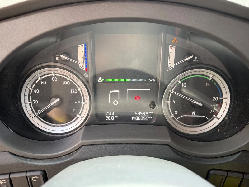 DAF XF 460 XF460 SSC Lowdeck / 2x tank / Night airco - Cabeza tractora: foto 5 DAF XF 460 XF460 SSC Lowdeck / 2x tank / Night airco - Cabeza tractora: foto 5