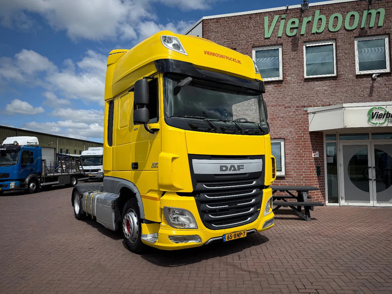 DAF XF 460 XF460 SSC Lowdeck / 2x tank / Night airco - Cabeza tractora: foto 1 DAF XF 460 XF460 SSC Lowdeck / 2x tank / Night airco - Cabeza tractora: foto 1