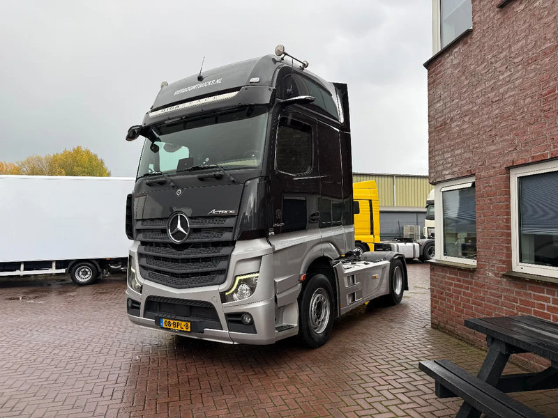 Mercedes-Benz Actros Actros 1845LS 4X2 Gigaspace / Mirrorcams / Full Mercedes service / NL-Truck - Cabeza tractora: foto 2 Mercedes-Benz Actros Actros 1845LS 4X2 Gigaspace / Mirrorcams / Full Mercedes service / NL-Truck - Cabeza tractora: foto 2
