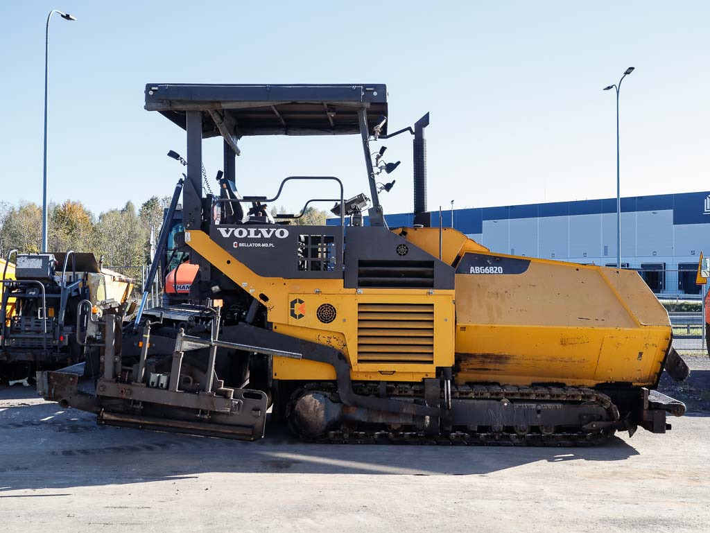 VOLVO ABG 6820 - Pavimentadora de asfalto: foto 5 VOLVO ABG 6820 - Pavimentadora de asfalto: foto 5