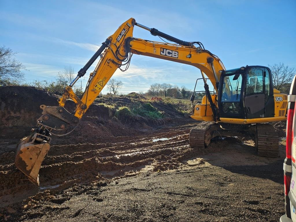 JCB JS 145 LC - Excavadora de cadenas: foto 1 JCB JS 145 LC - Excavadora de cadenas: foto 1