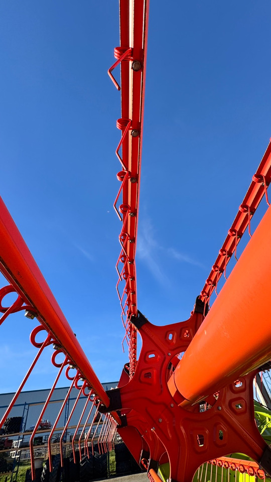 CLAAS VARIO 1080 Schneidwerkswagen - Cosechadora de granos: foto 3 CLAAS VARIO 1080 Schneidwerkswagen - Cosechadora de granos: foto 3