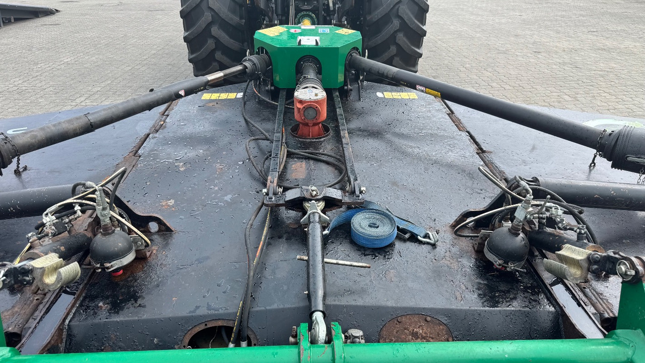 Spearhead Stubble Master 730 - Desbrozadora de martillos: foto 4 Spearhead Stubble Master 730 - Desbrozadora de martillos: foto 4