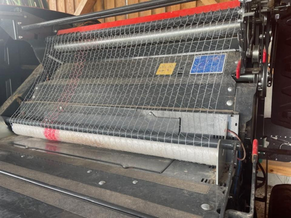 Rundballenpresse Kuhn FB 3125 OC 14 - Rotoempacadora: foto 5 Rundballenpresse Kuhn FB 3125 OC 14 - Rotoempacadora: foto 5