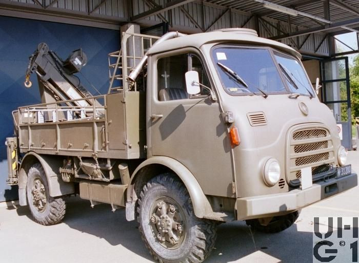 Steyr A 680 G Geländewagen - Camión caja abierta, Camión grúa: foto 3 Steyr A 680 G Geländewagen - Camión caja abierta, Camión grúa: foto 3