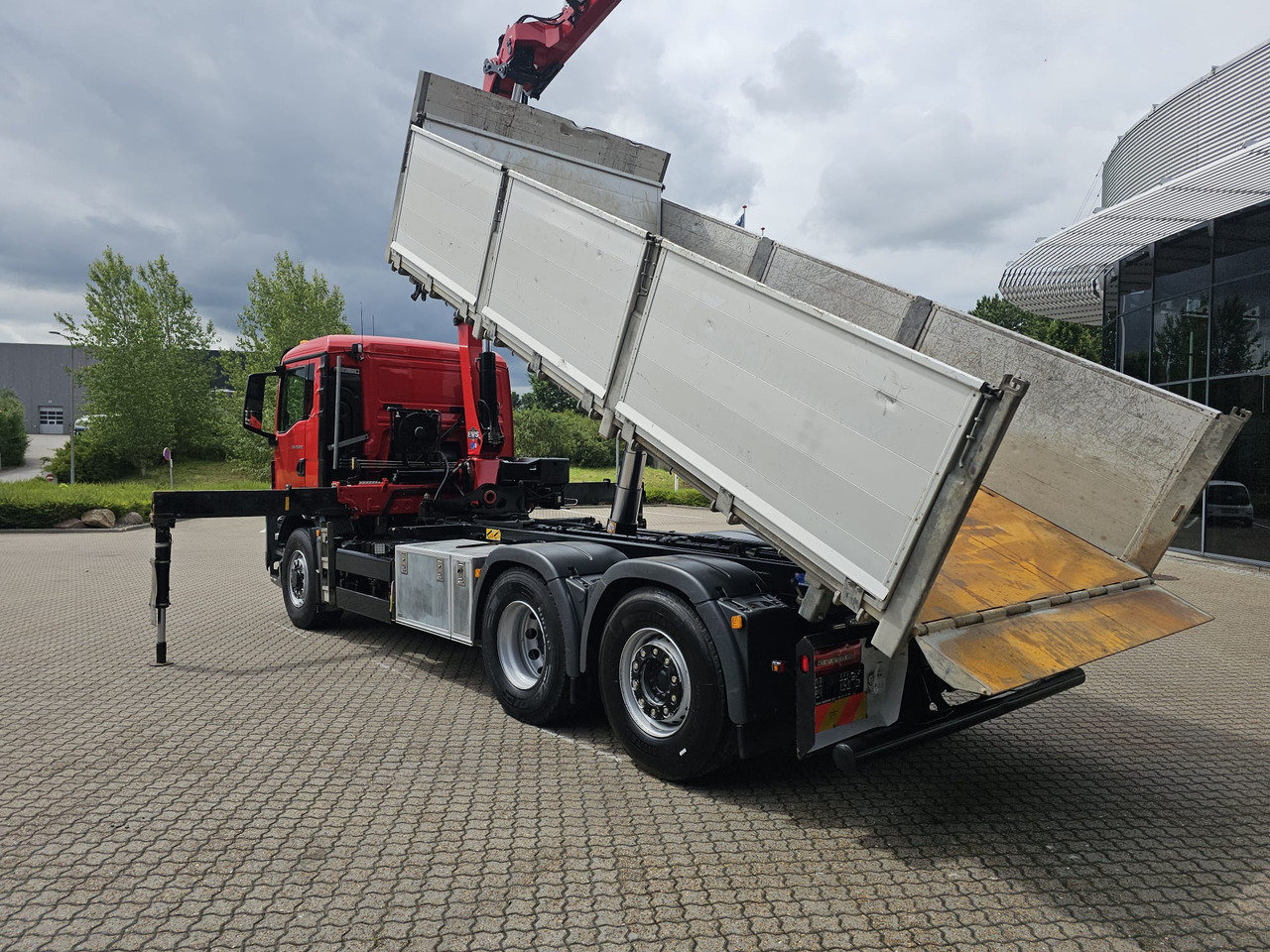 MAN TGS 26.360 Hydrodrive - Camión volquete, Camión grúa: foto 3 MAN TGS 26.360 Hydrodrive - Camión volquete, Camión grúa: foto 3