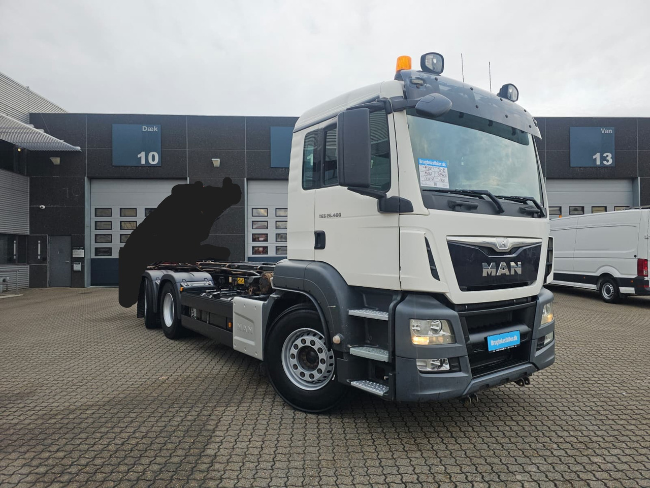 MAN TGS 26.400 6X2-4 - Camión portacontenedore/ Intercambiable: foto 2 MAN TGS 26.400 6X2-4 - Camión portacontenedore/ Intercambiable: foto 2