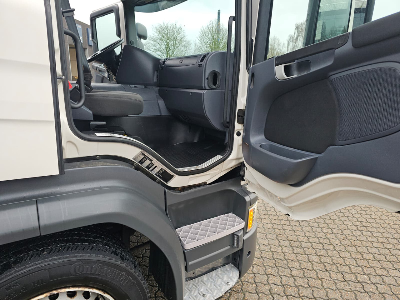 Camión frigorífico Scania P280: foto 9 Camión frigorífico Scania P280: foto 9