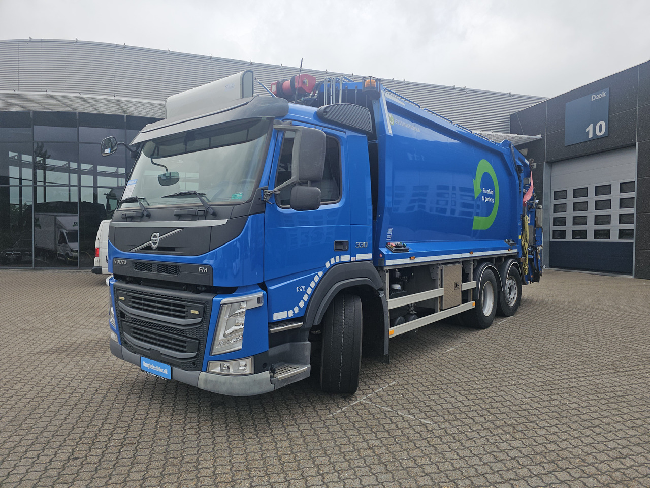Volvo FM330 - Camión de basura: foto 1 Volvo FM330 - Camión de basura: foto 1