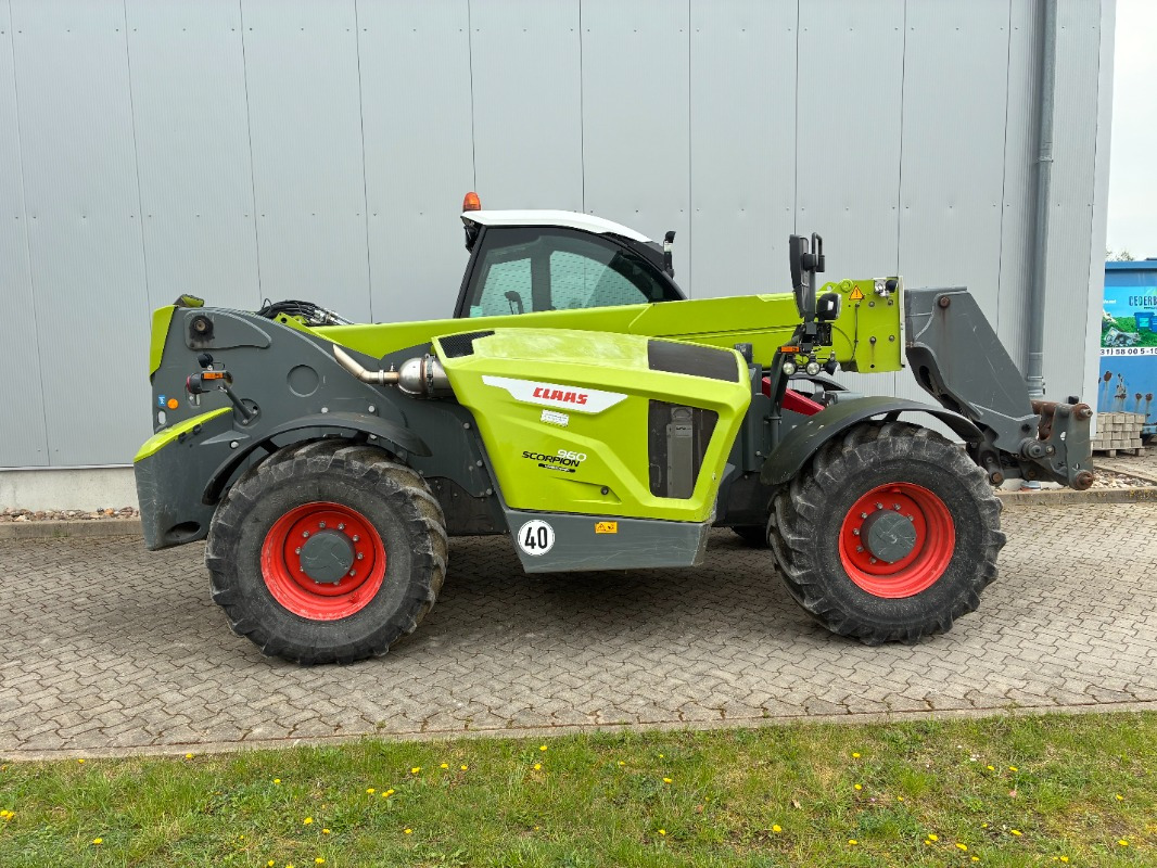 CLAAS Scorpion 960 VP - Manipulador telescópico: foto 1 CLAAS Scorpion 960 VP - Manipulador telescópico: foto 1