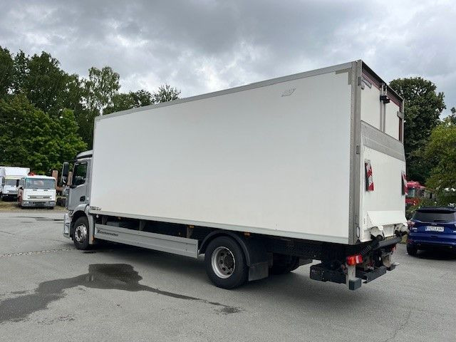 Mercedes-Benz Antos1835 Tiefkühlaufbau Ladebordw. Thermoking - Camión frigorífico: foto 4 Mercedes-Benz Antos1835 Tiefkühlaufbau Ladebordw. Thermoking - Camión frigorífico: foto 4
