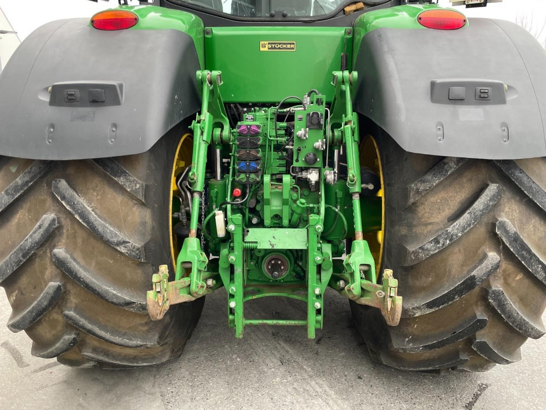 John Deere 8270R - Tractor: foto 5 John Deere 8270R - Tractor: foto 5