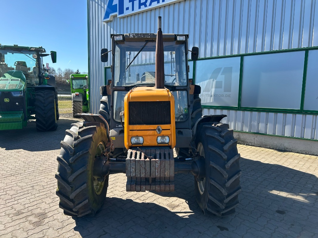 Renault 90-34 - Tractor: foto 4 Renault 90-34 - Tractor: foto 4