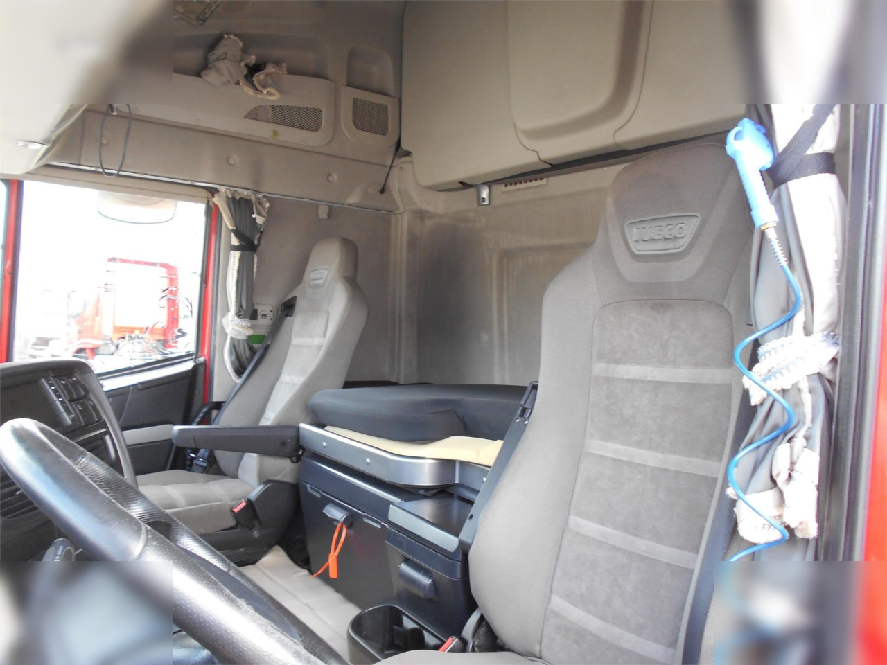 IVECO STRALIS 500 - Cabeza tractora: foto 5 IVECO STRALIS 500 - Cabeza tractora: foto 5