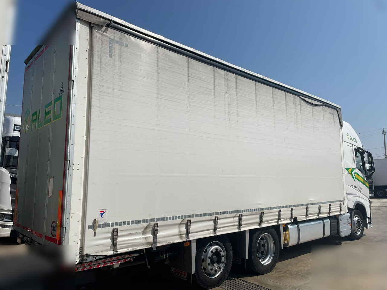VOLVO FH13.500 - Camión lona: foto 4 VOLVO FH13.500 - Camión lona: foto 4