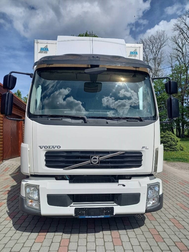 Volvo BM FL 240, 4x2, SIDE-OPENING - Camión caja cerrada: foto 3 Volvo BM FL 240, 4x2, SIDE-OPENING - Camión caja cerrada: foto 3