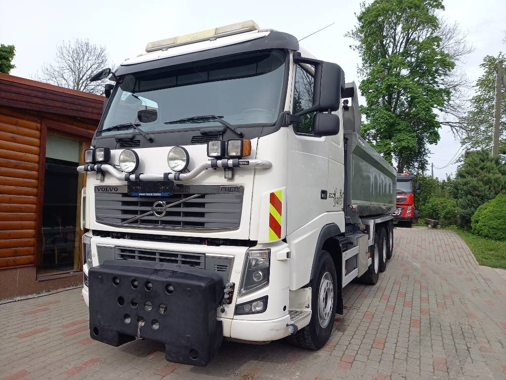 Volvo FH 16, 8x4 , RETARDER, BIG AXLES, GW 39500KG - Camión volquete: foto 3 Volvo FH 16, 8x4 , RETARDER, BIG AXLES, GW 39500KG - Camión volquete: foto 3