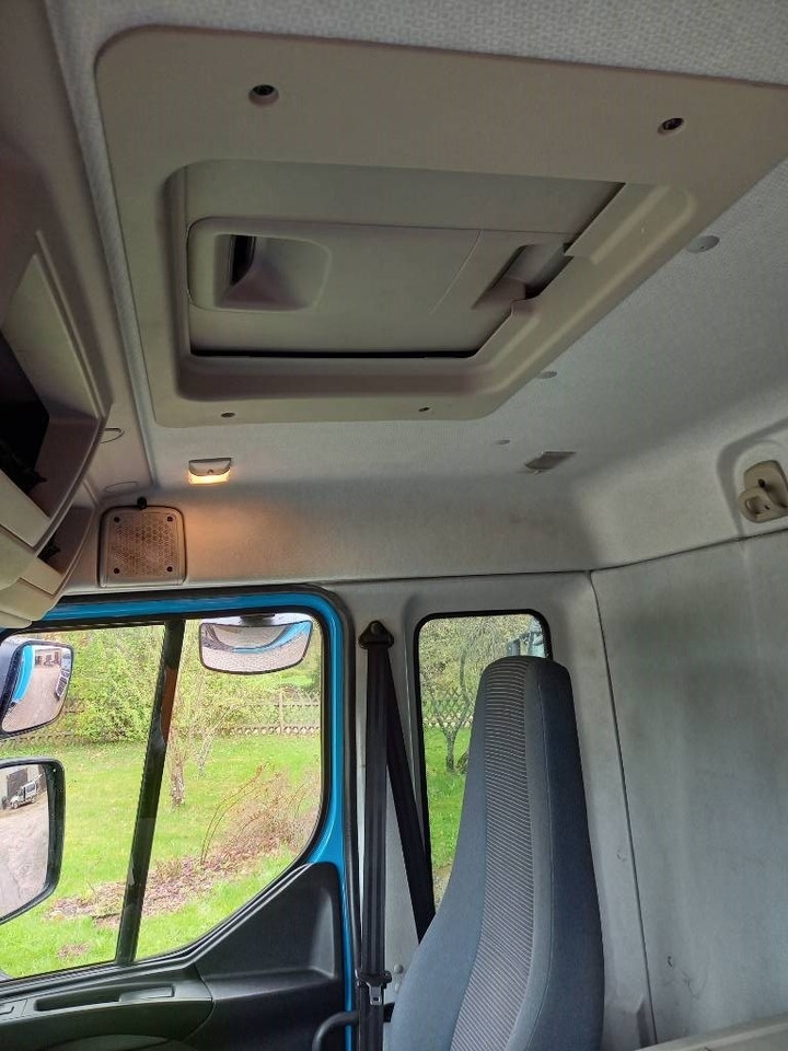 Camión caja cerrada Volvo FL 240, 4x2, GW 16000 KG: foto 26 Camión caja cerrada Volvo FL 240, 4x2, GW 16000 KG: foto 26