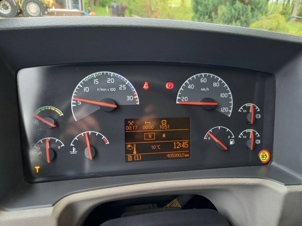 Camión caja cerrada Volvo FL 240, 4x2, GW 16000 KG: foto 30 Camión caja cerrada Volvo FL 240, 4x2, GW 16000 KG: foto 30