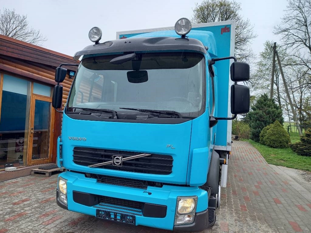 Volvo FL 240, 4x2, GW 16000 KG - Camión caja cerrada: foto 4 Volvo FL 240, 4x2, GW 16000 KG - Camión caja cerrada: foto 4